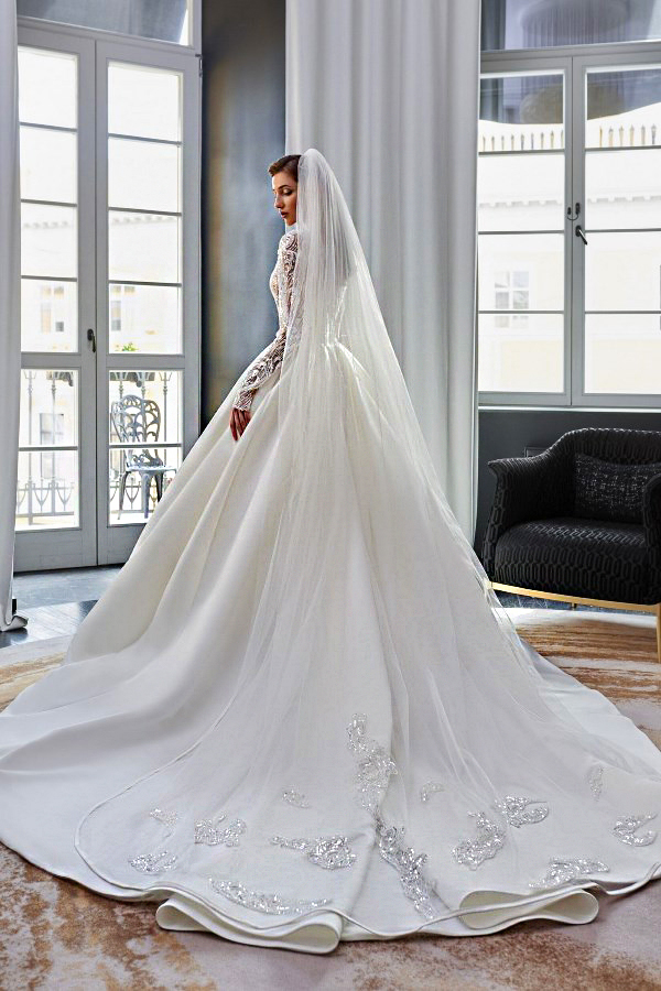 атласное свадебное платье, атласное свадебное платье с рукавами, атласные свадебные платья 2023, атласные свадебные платья 2022, короткие атласные свадебные платья, атласные свадебные платья фото