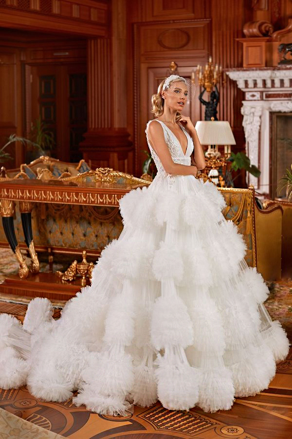 белоснежное свадебное платье 2021, белоснежное свадебное платье, белое свадебное платье, белое платье на свадьбу надела, короткое белое платье на свадьбу, свадебное платье белое пышное, черно белое свадебное платье, почему свадебное платье белое, свадебный салон белое платье, белое платье на свадьбу, свадьба белое платье жених, платье белое купить свадьба, белое свадебное платье на свадьбу, белое платье на свадьбу фото, маленькое белое платье на свадьбу, белое свадебное платье с длинным рукавом, белое свадебное платье с рукавами, свадебное платье белое длинное, купить белое свадебное платье, красно белое свадебное платье, что означает белое свадебное платье, туфли под белое свадебное платье, бежевые туфли под белое свадебное платье, одеть белое свадебное платье, бежево белое свадебное платье, белые платья миди свадебное, белые платья на свадьбу длинные, красивые белые платья на свадьбу, белые красивые платье свадебные, белые свадебные платья фото, свадебные белые платья 2020, свадебные белые платья 2021, свадебные белые платья 2022, платья свадебные белые с кружевом